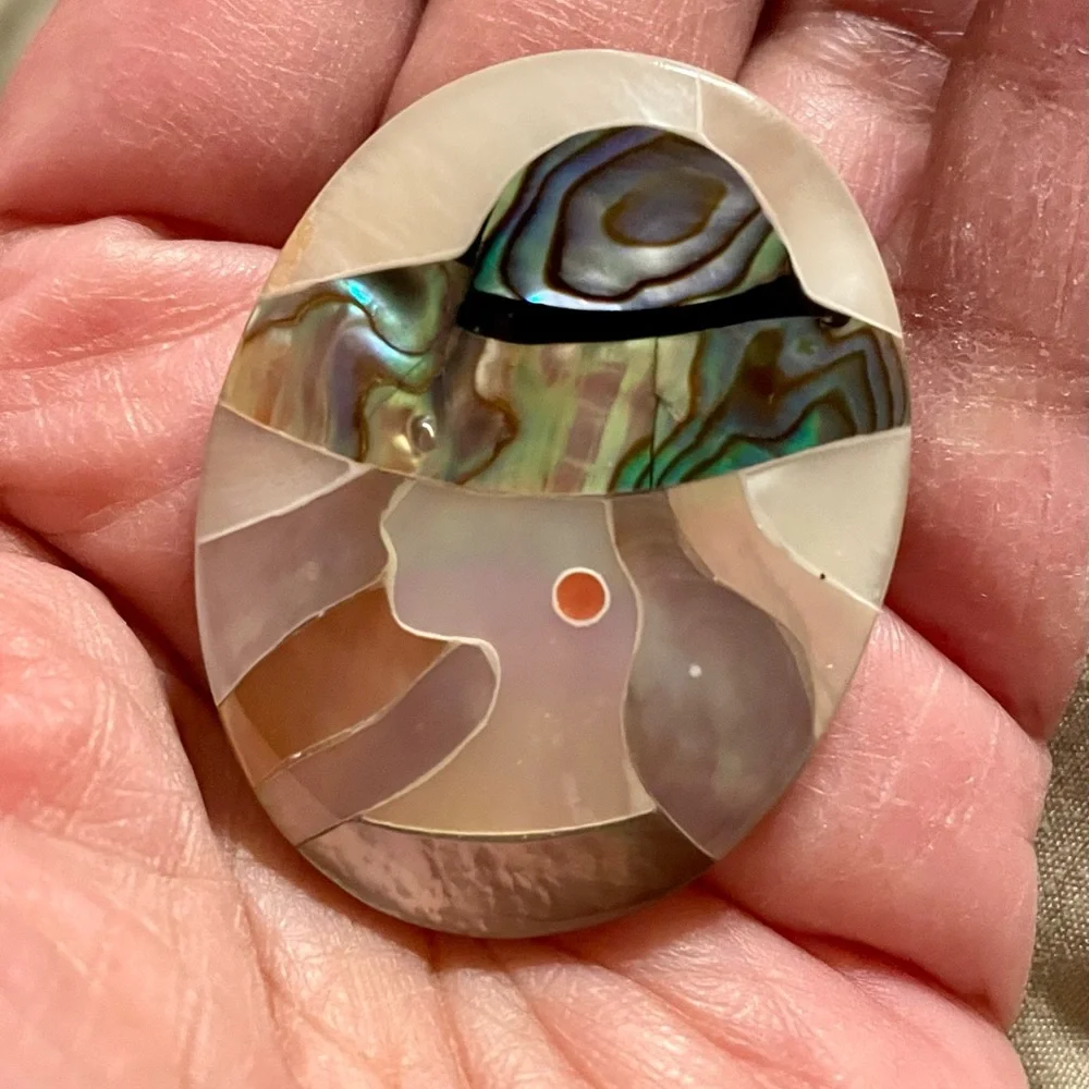 Vintage Lady in Hat Brooch - Picture 1 of 2
